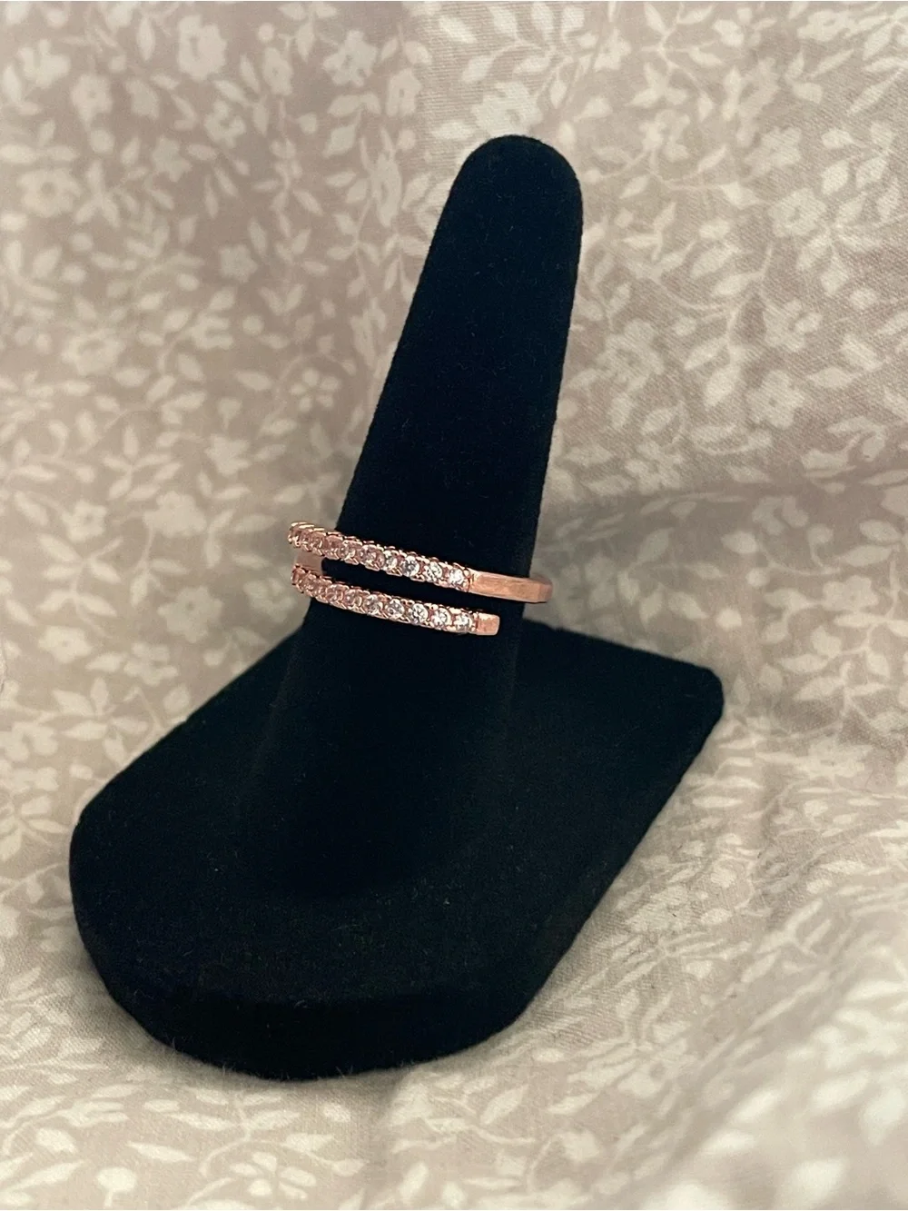 Rose Gold Double Band Crystal Ring - Women Jewelry - New